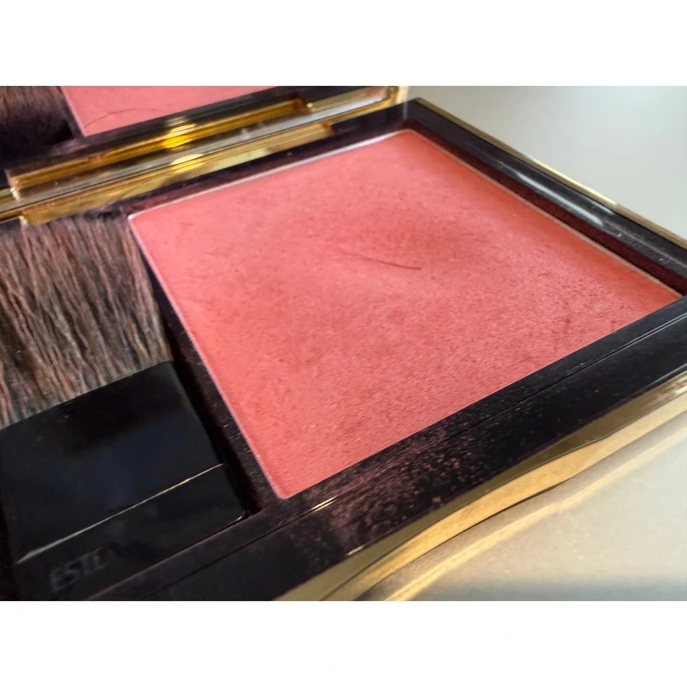 Estee Lauder Pure Color Envy Sculpting Blush 220 Pink Kiss 0.25oz Compact Brush